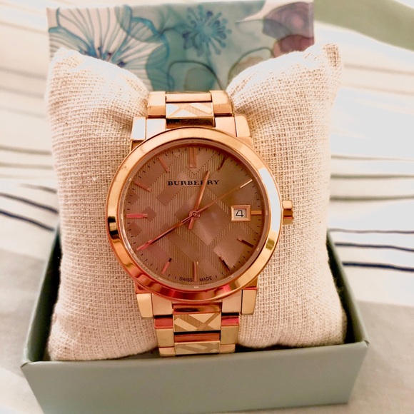 burberry bu9146